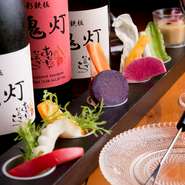 使用しているのは「紅芯大根」や「紫芋」、「南瓜」といった糸島野菜。季節感溢れる旬の味わいを、存分に堪能することのできるひと品です。