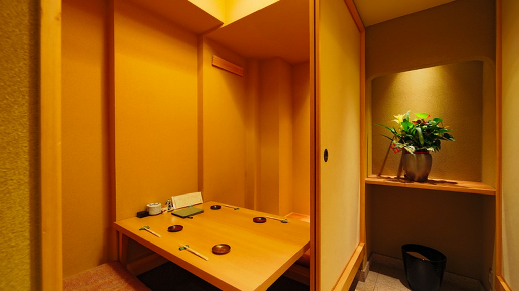 大事な接待・会食から、ご家族での食事会まで安心して楽しめる