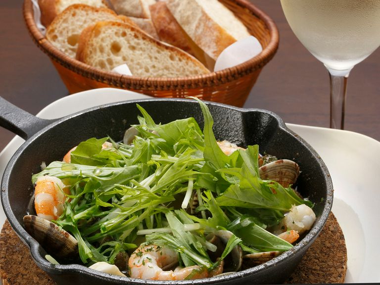 鮮度にこだわって仕入れた食材の旨みをたっぷり味わう