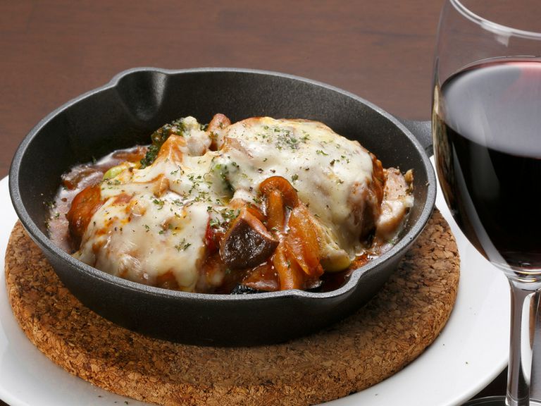 煮込みハンバーグのチーズ焼き 2個