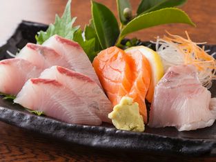 일본 해산물 우오비