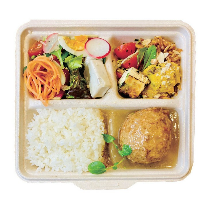行楽にも最適！　主菜は好きなものをチョイスできる『晴レ弁当』