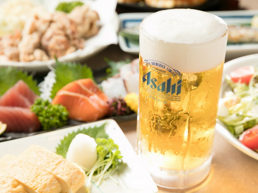 掘りごたつの席でゆったり寛ぎの宴会を