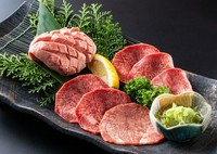 牛タンの人気部位のそれぞれの美味しさの違いがお楽しみいただける人気の皿盛。