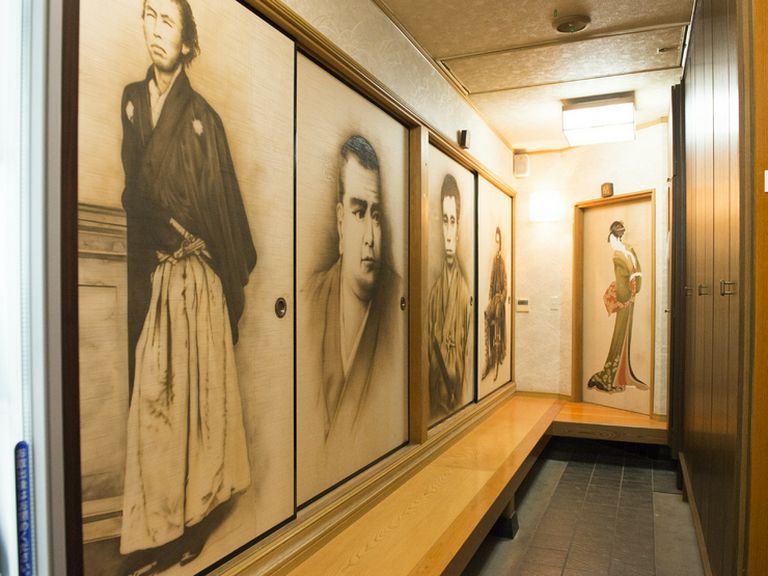 会食や特別な日のお祝いにも、個室でゆっくりとお過ごしください