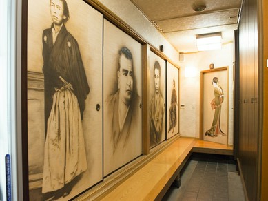 会食や特別な日のお祝いにも、個室でゆっくりとお過ごしください