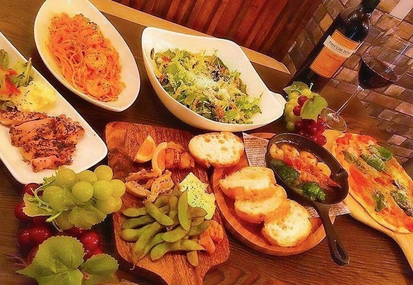 エスフレスコオススメの料理を集めたコースです。ボリュームがあるのでお腹がすいている方も満足できます!