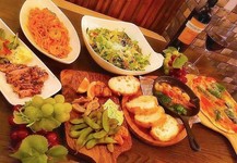 エスフレスコオススメの料理を集めたコースです。ボリュームがあるのでお腹がすいている方も満足できます！