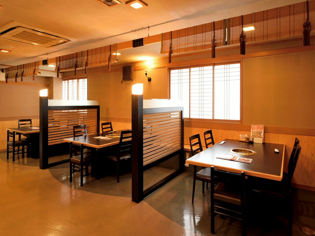 和モダンで綺麗なお店は、カップルのデートにもおススメ