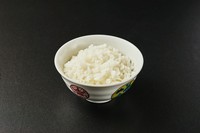 当店は石川県産ひゃくまん穀を使用しております
大　290円　中240円　小190円