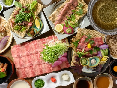 日本酒と合わせて牛タンを堪能できる、贅沢な『コース』