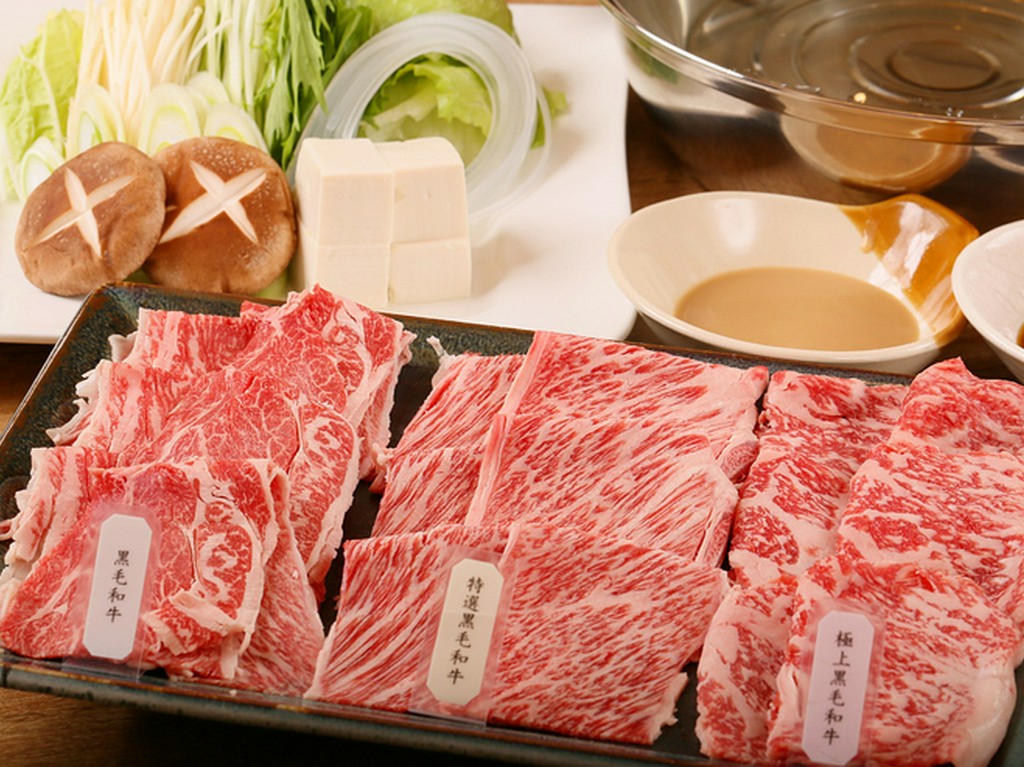 食べ比べで愉しむ『北海道産黒毛和牛三種盛り』※前菜・野菜セット・玉子・うどん・デザート付