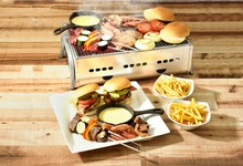 テラスレストランピアレ自慢の調理法「備長炭炭火焼」で食材の旨味を閉じ込めたメインをお愉しみください。