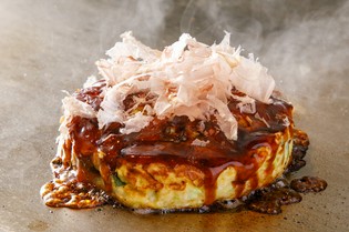 新しい食感に出会えます『お好み焼き　豚玉』