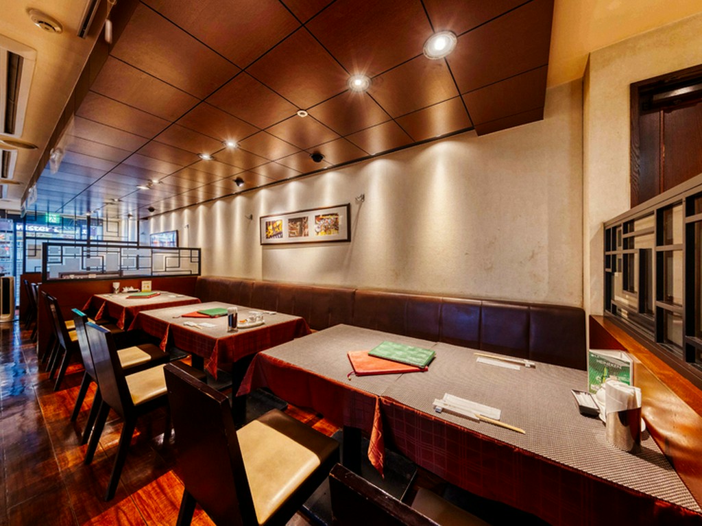 買い物がてらのランチに最適