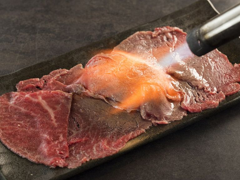 とろ肉鍋等、極上肉料理多数