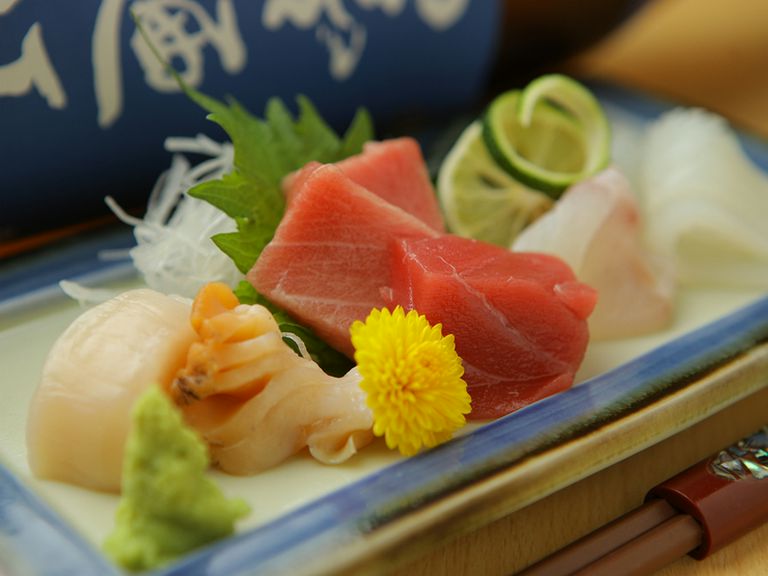 新鮮ならではの食感がたまらない『お刺身の盛り合わせ』