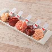 いろいろな味わいをちょっとずつ楽しみたいときに大満足の盛合せです。
