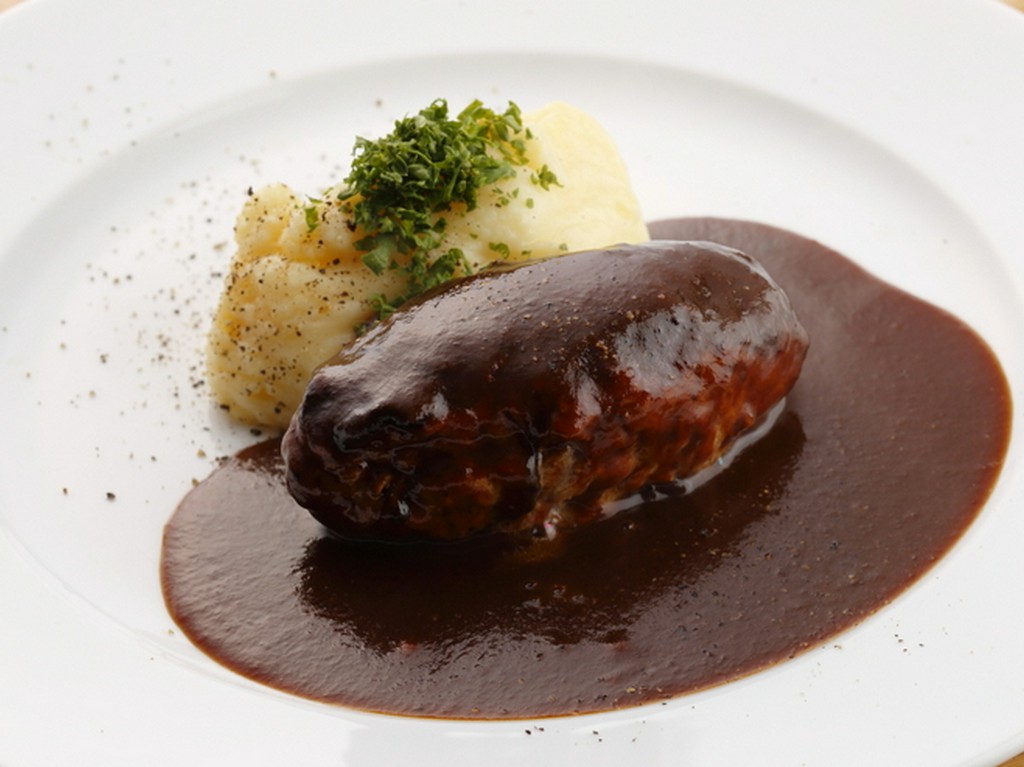 『洋食おがた特製ハンバーグ』