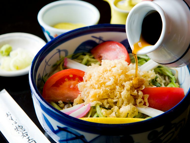 『冷やしたぬきそば』や『特製そばがき』など季節を感じる品揃え