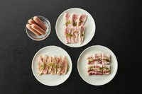 豚バラ 塩・タレ(神戸ポーク)770円/トントロ 塩・タレ(神戸ポーク)770円/淡路どり もも肉 塩・タレ 715円/あらびきウィンナー 390円/焼き野菜盛り合せ 440円/淡路島玉ねぎ 440円 ハーフ 220円
