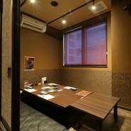 完全個室（室料なし・電子タバコのみ喫煙可）│大切な方と個室で近江牛をご堪能下さい。