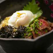 ・サラダ
・スープ 
・小鉢
※肉大盛 2,080円