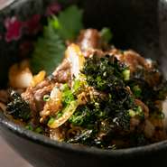 ・サラダ
・スープ
・小鉢
（生卵1個 100円、温玉1個150円）
※肉大盛 1,880円