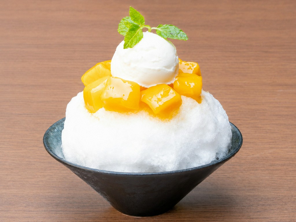 クレミアソフトを豪快にトッピング『パンケーキ ANNON（洋）』