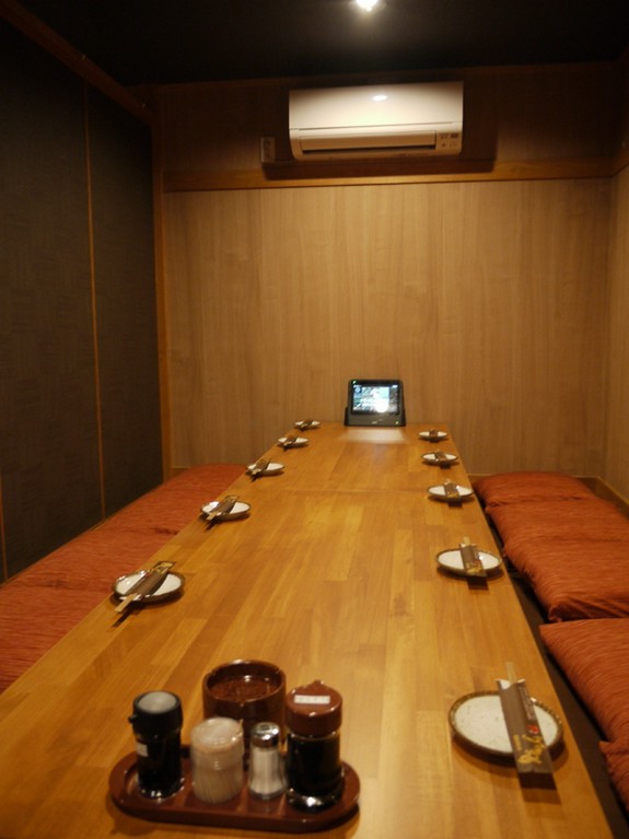 2階に座敷ございます　各種ご宴会にもぜひどうぞ