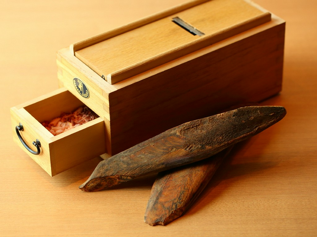 全ての料理に命を吹き込む、こだわりの「本枯節」