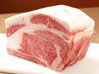 フレッシュ＆熟成の二極を味わえる黒毛和牛と瀬戸内の味覚