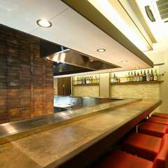 初めてデートは、カウンター席の鉄板焼きがベストかも