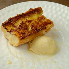 甘くて美味しい『フレンチトースト　バニラアイス添え』