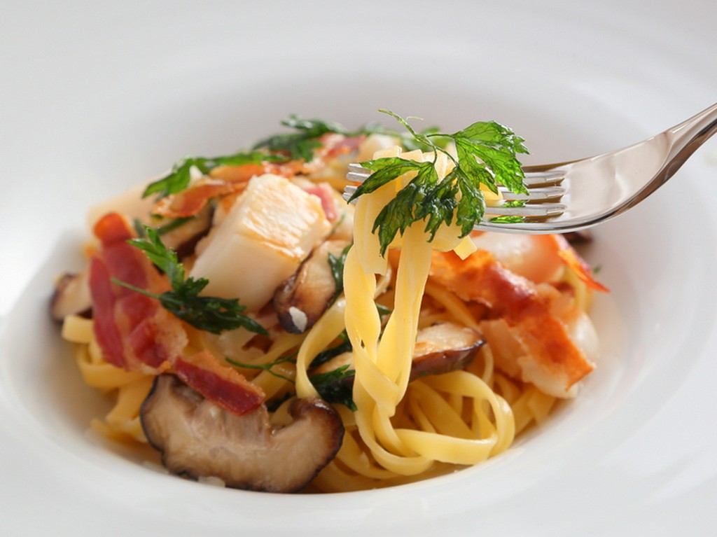 モチモチ食感に感激。店内仕込みの自家製手打ちパスタが絶品