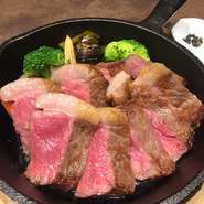 秋田短角牛　サーロインステーキ　200g　～スープ、サラダ、ライス付き～