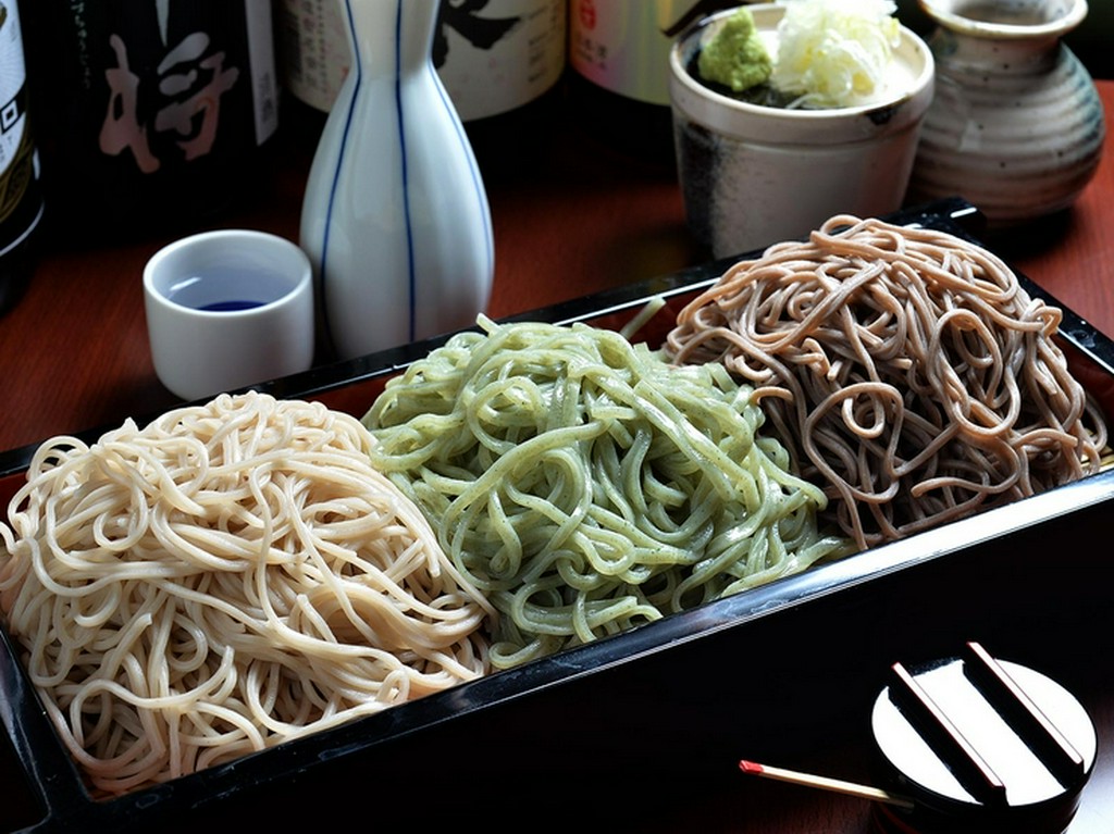 せいろで楽しむ多彩な味わい『蕎麦3種』