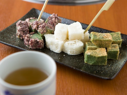 食後は『韓国もち』でほっこりと