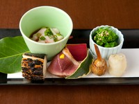 『前菜の盛り合わせ』季節の旬菜をお一皿に ※コースの一品。
