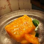 ブラッドオレンジを使って
サッパリとしたデザートに仕上げました