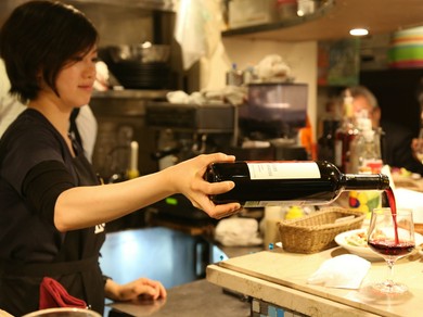 「生産者の顔が見えるワイン」を大切にしています