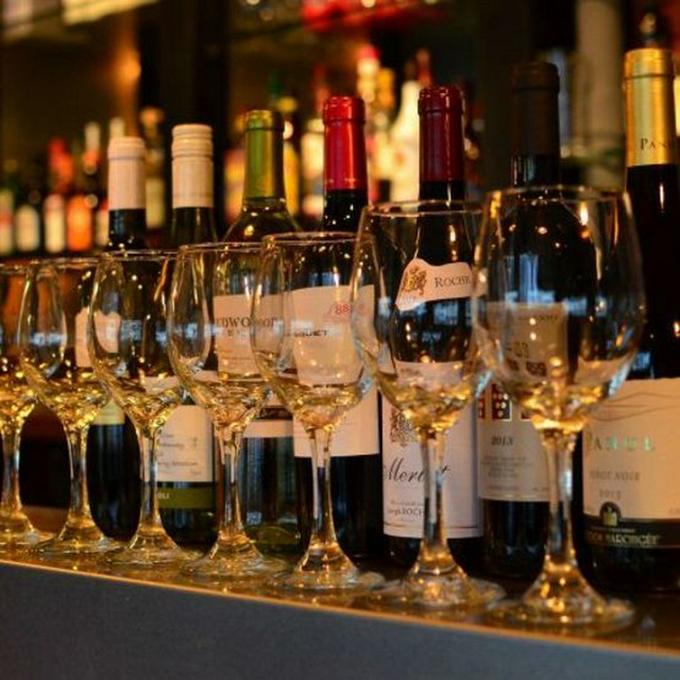 こだわり尽くしたワインは料理との相性もぴったり