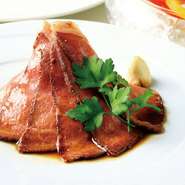 総料理長自慢の特製ローストビーフ