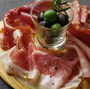 生ハム盛り合わせ（3種／6種）