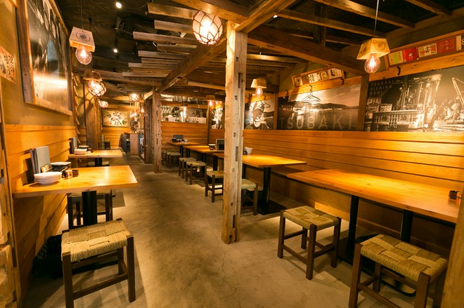 食器・内装にこだわっている