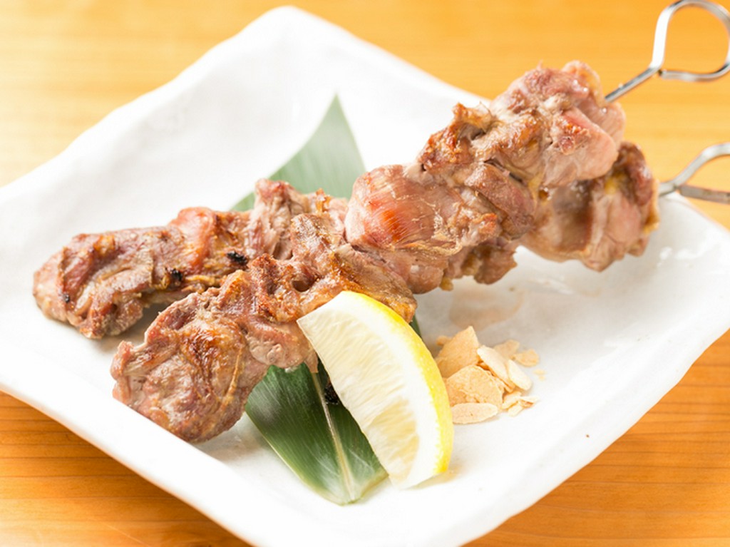 450日以上飼育された、雌の種鶏のみにこだわる『種鶏串焼き（1本）』