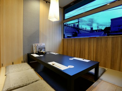 完全個室に掘りごたつあり　仲間と過ごすくつろぎのひと時