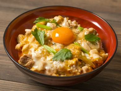 八ヶ岳卵の親子丼