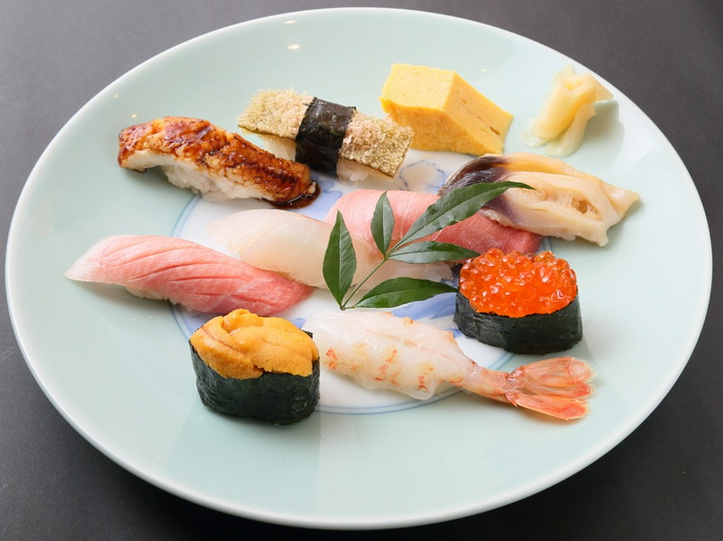 美味しい地物食材が楽しめる『塩竃しらはた　特上』