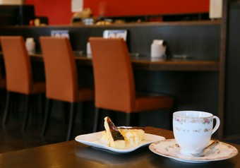 独自の炭火焙煎製法で焙き上げたコーヒーは絶品です